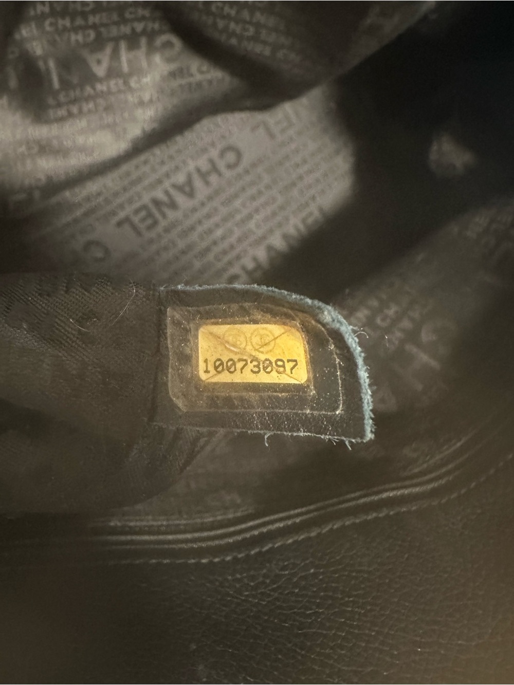 Chanel Black leather Tote with Silver Hardware. - Picture 9 of 9